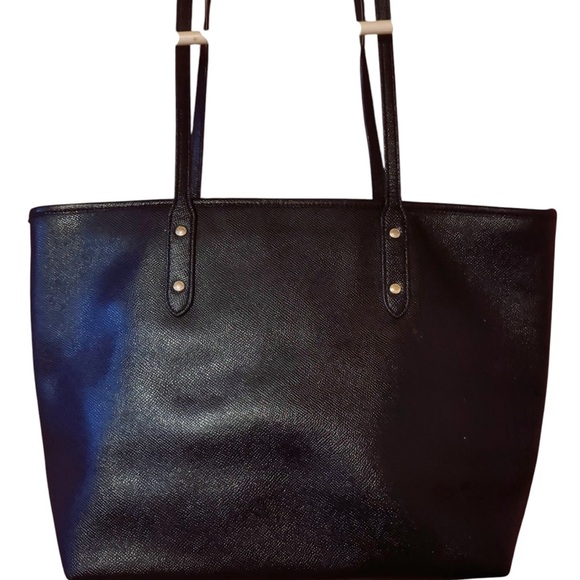 Coach Women's Crossgrain Leather City Zip Tote (B1723-F58846) Used condition - Picture 2 of 9